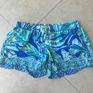 Excellent condition Lilly Pulitzer shorts.